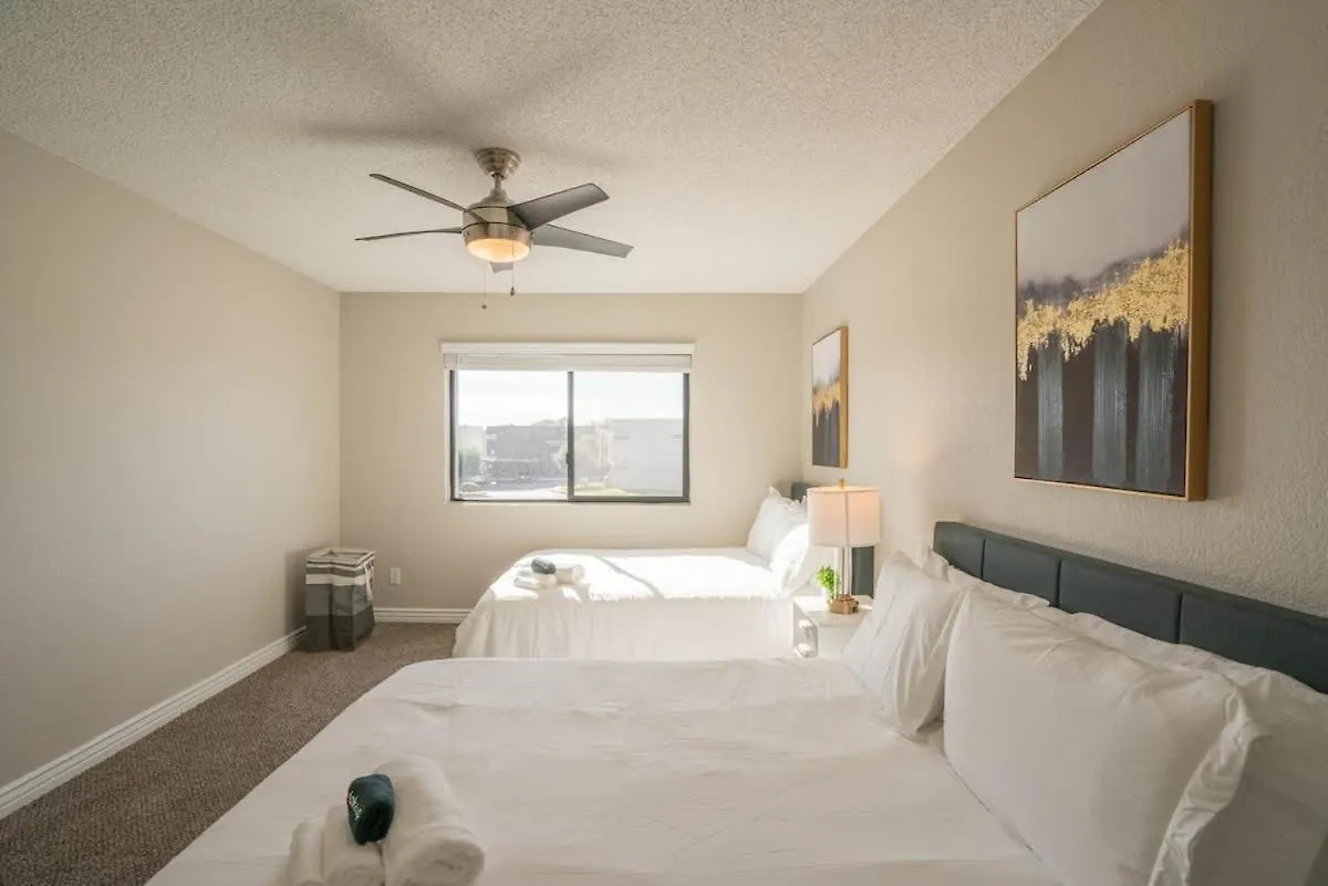 アパート スコッツデールModern 2Bd - Parking, Gym, Pool - Sleeps 8 - 5 Min Casinoアパートメント