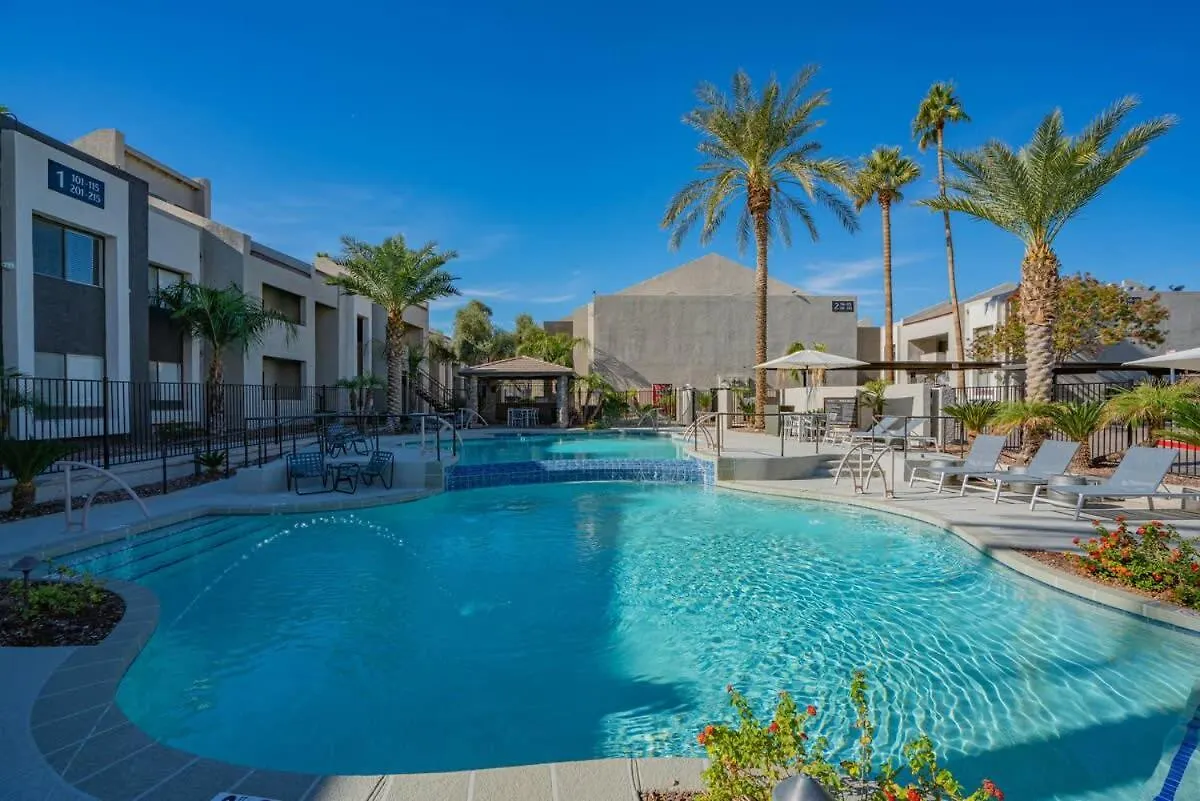アパート スコッツデールModern 2Bd - Parking, Gym, Pool - Sleeps 8 - 5 Min Casinoアパートメント